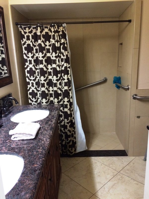 Adriana Elderly Care Homes I - 6 - restroom.jpg