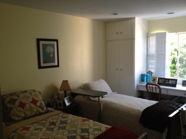 Agape Cottage IV - 5 - shared room.jpg