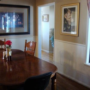 Alternative Senior Care - Hollydale - 3 - dining room.JPG