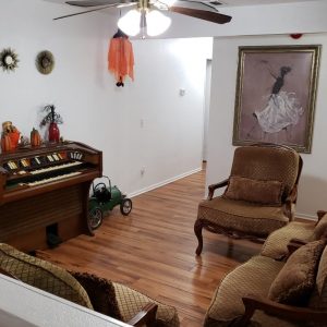 Alternative Senior Care - Lincoln - 4 - formal living room.jpg