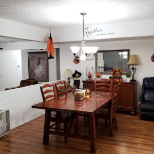 Alternative Senior Care - Lincoln - 5 - dining room.jpg