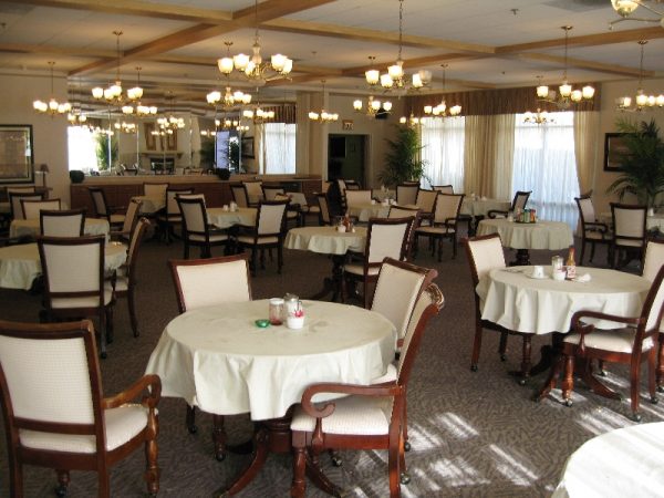 Anaheim Crown Plaza - 5 - dining room.jpg