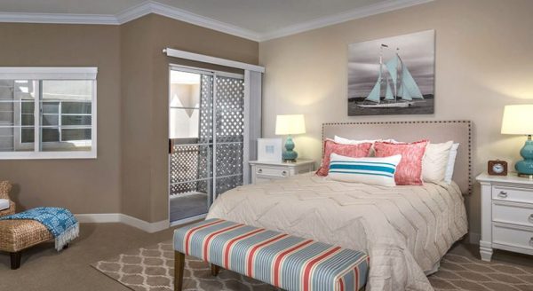 Atria - Newport Plaza - 4 - apartment bedroom.JPG