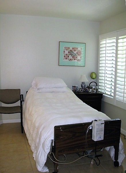 Camino Hills of San Clemente - private room 3.jpg