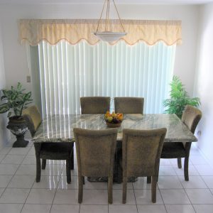 Care of Heart for Elderly in Orange - 4 - dining room.jpg