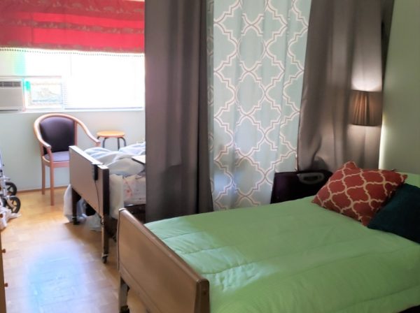 Care of Heart for Elderly in Orange - 6 - shared room.jpg