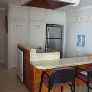 Cheri Manor - kitchen.JPG