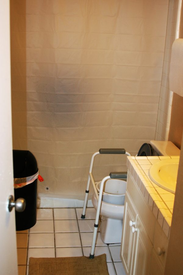 Coast Senior Care - restroom2.JPG