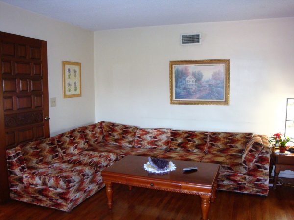 Concordia Guest Home I - 3 - living room.JPG