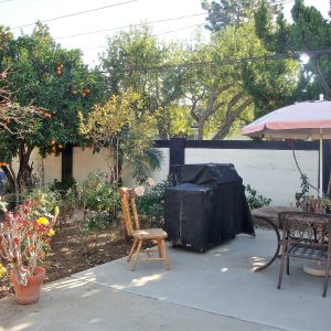 Concordia Guest Home I - 6 - patio.JPG