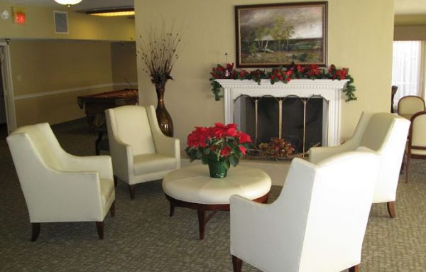 Crescendo Senior Living - 3 - lobby.JPG