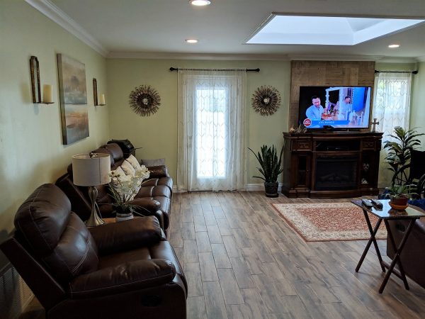 Diamond Senior Care II - 3 - living room.jpg