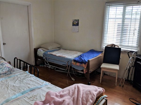 Flamingo Care Home - 4 - shared room.jpg