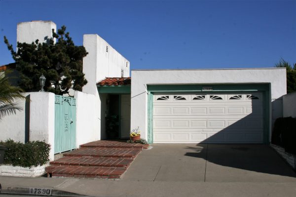 Fountain Valley Senior Homes II - 1 - front view.JPG