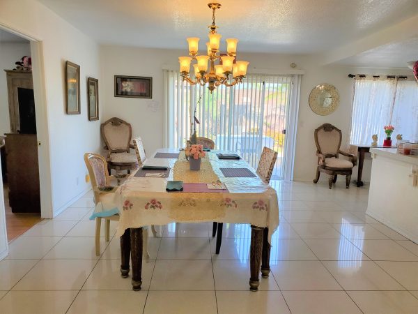 Genesis Senior Living I - 3 - dining area.jpg