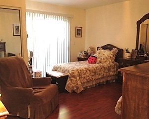 Gentle Care Home - 5 - private room.jpg