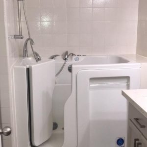 Grace Hills Home Care - 4 - hydrotherapy tub.jpg