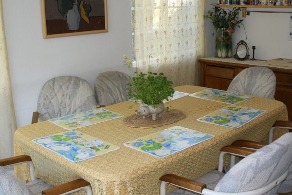 Granny's Garden III - 3 - dining room.JPG