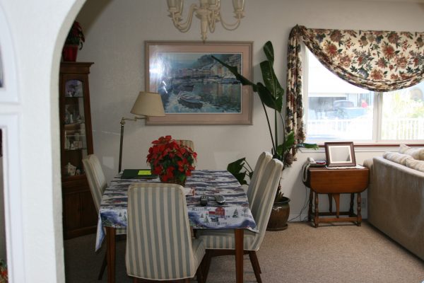 Granny's Place II - dining room.JPG