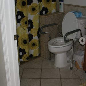 Granny's Place IV - restroom 2.JPG