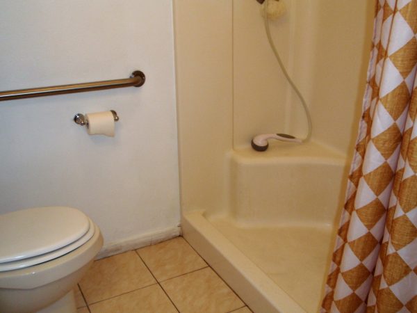 Heart to Heart Care Home for the Elderly - 5 - shower.JPG