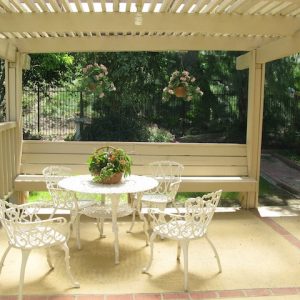 Hillcrest Residential Care I - 6 - patio.jpg