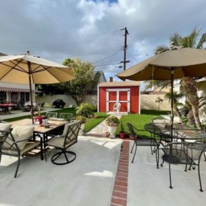 Huntington Beach Guest Home I - 7 - patio.JPG