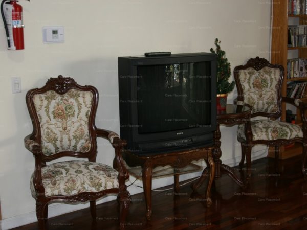 Irvine Care Home - seating area.jpg