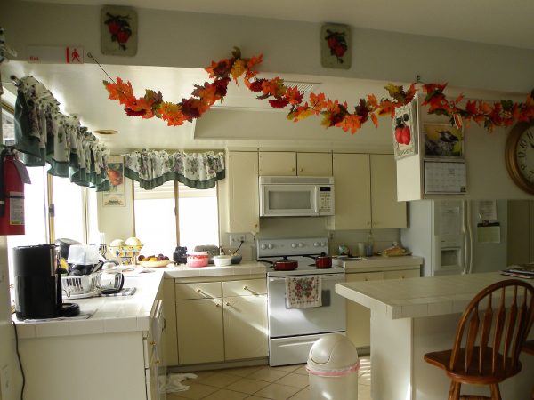 Ivy Cottages I - kitchen.jpg