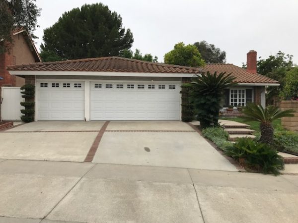 Lake Forest Country Homes II - 1 - front view.JPG