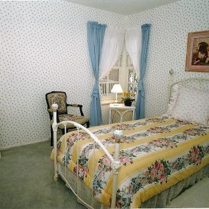 Lake Forest Country Homes II - private room.jpg