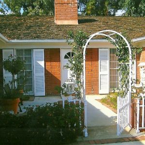 Lake Forest Country Homes III - front entryway.jpg