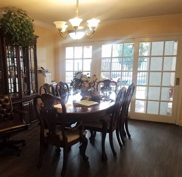 Las Palmas Home Care - dining room.JPG