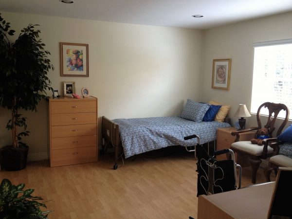 Los Tiempos Senior Living I - shared room.JPG