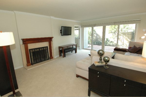 Lotus Senior Care - Huntington Beach - 3 - living room.jpg