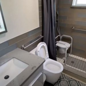 Loving Home Care - 6 - bathroom.JPG