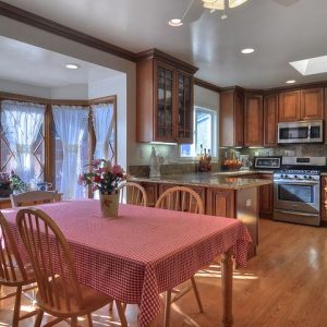 Meadowlark Gardens III - 4 - kitchen and dining.JPG