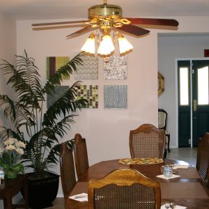 Pacificare Home - 4 - dining room.JPG