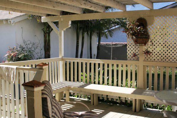 Queen Mary Guest Home II - patio.JPG