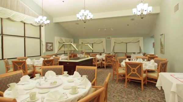Regents Point - Sunridge AL dining room.JPG