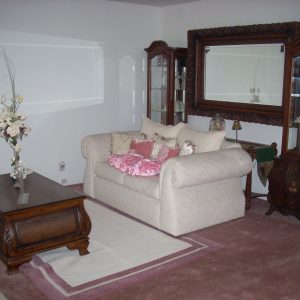 Royal Guest Home - 3 - living room.JPG