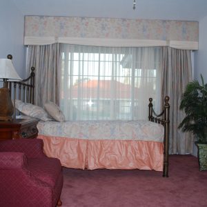 Royal Guest Home - private room.JPG