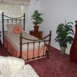 Royal Guest Home - private room 4.JPG