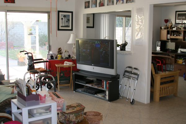 Serene Valley Care Home - living room.JPG