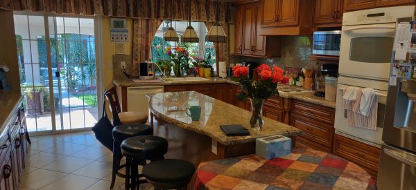 South Coast Manor C - 5 - kitchen.jpg