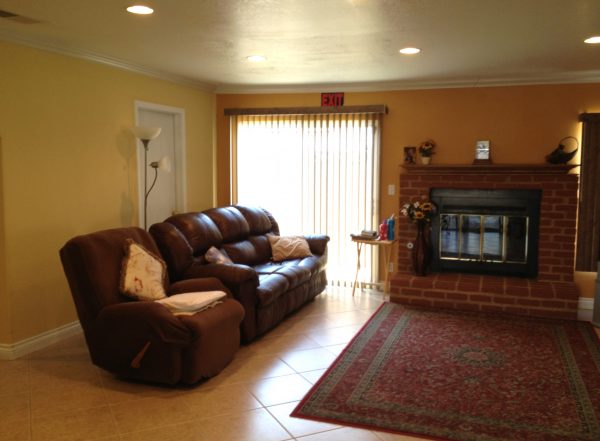 South Home Care - 3 - living room.jpg
