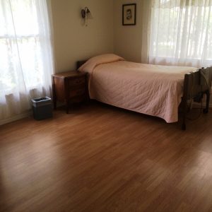 Star Dust Home - 5 - bedroom.JPG
