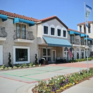 Sunnycrest Senior Living - 1 - front view.JPG