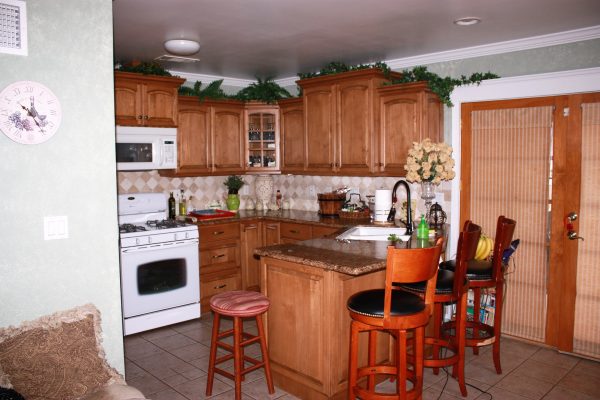 Tabi's Facility Home Care - 3 - kitchen.JPG