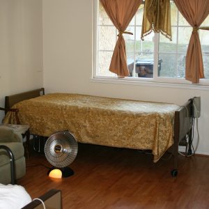 Tessie's Place III - shared room 2.JPG